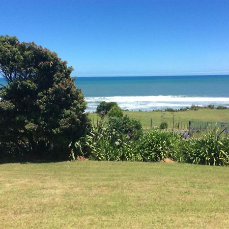 Seaview Cottage Mokau Exterior photo