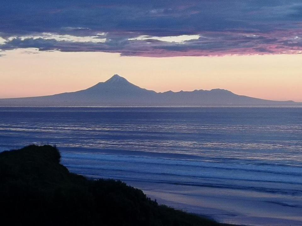 Seaview Cottage Mokau Exterior photo